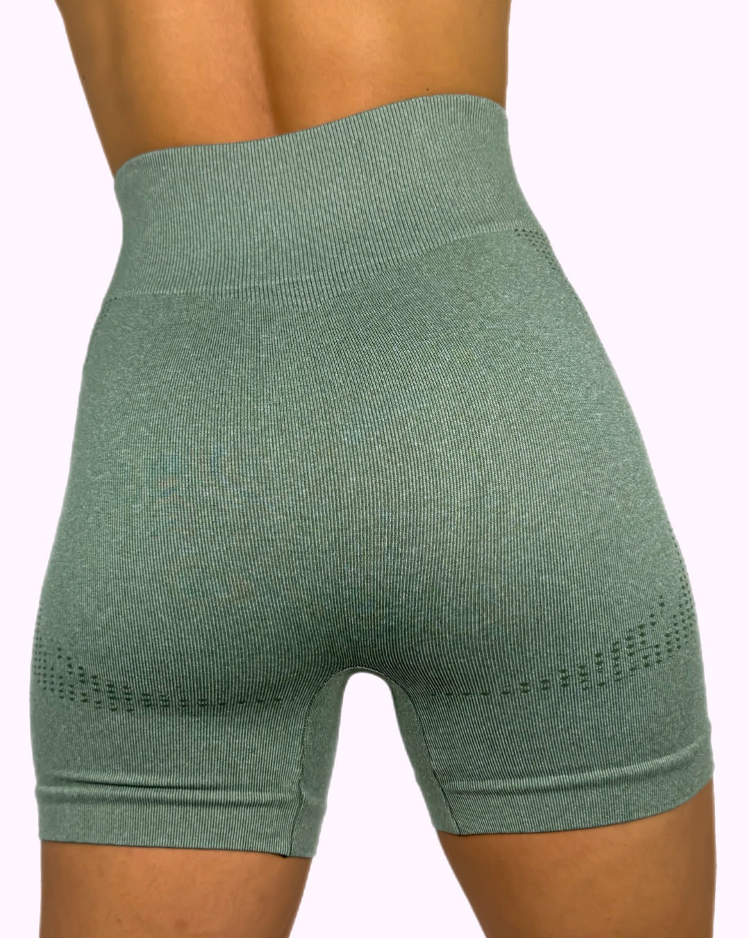 Short On Point Liso