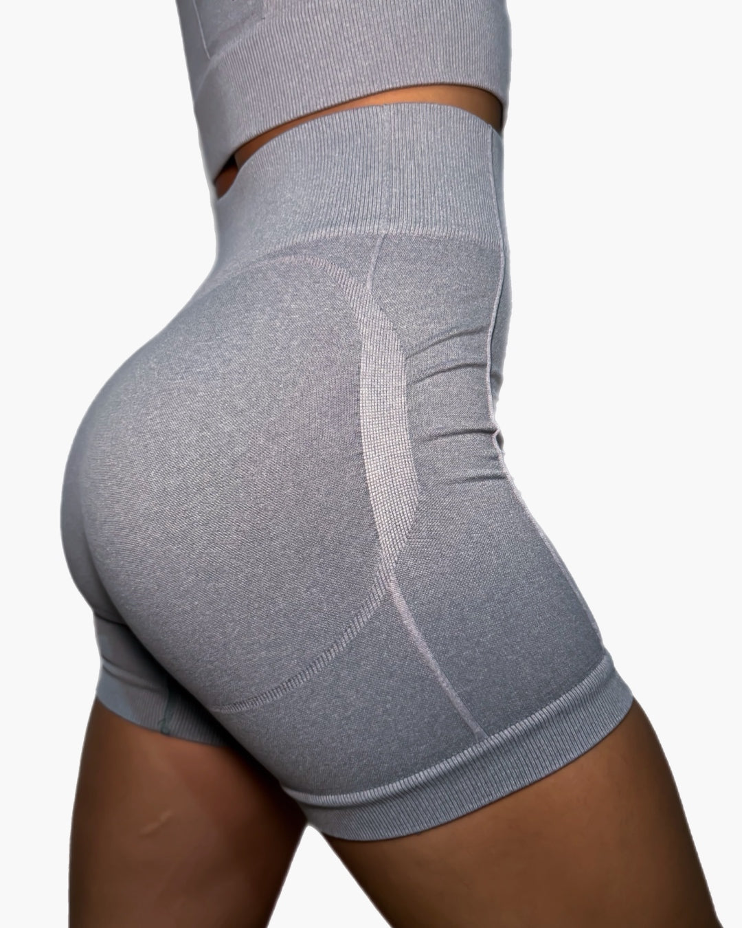 Short Bambula