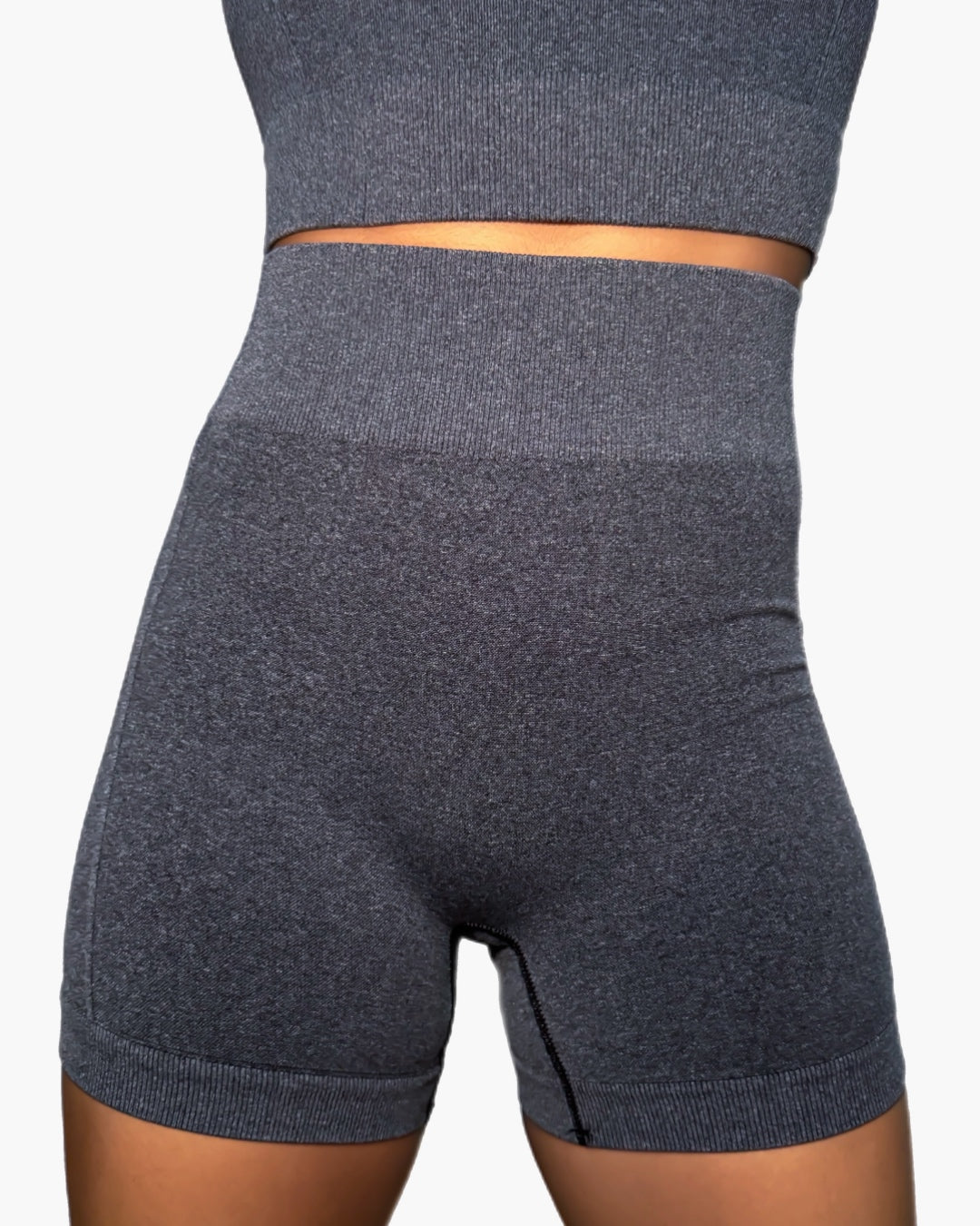 Short Bambula